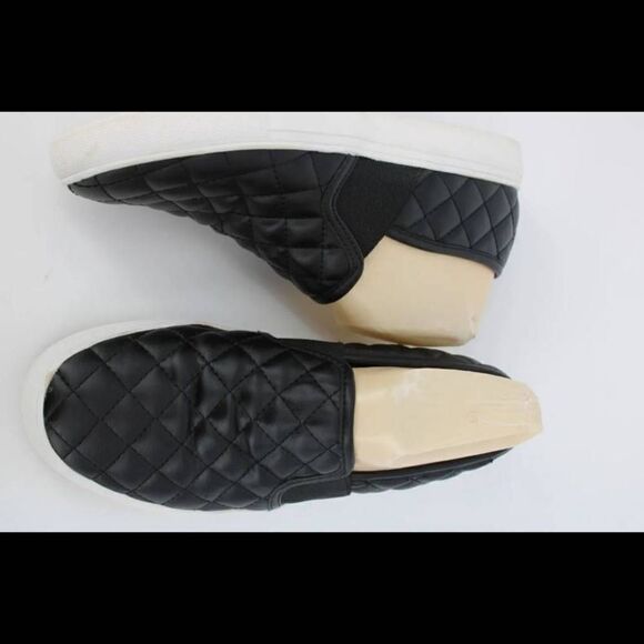 Steve Madden Womens Endell Black Casual Flats Size 8 (1581750). - Picture 1 of 11